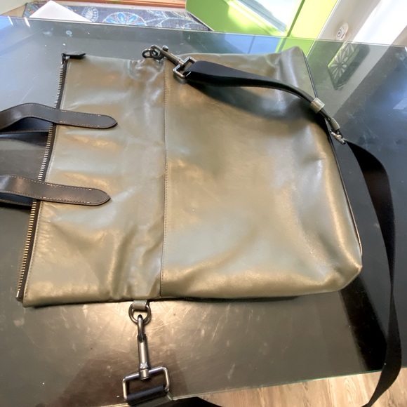 Coach bag. Olive leather - Picture 1 of 13